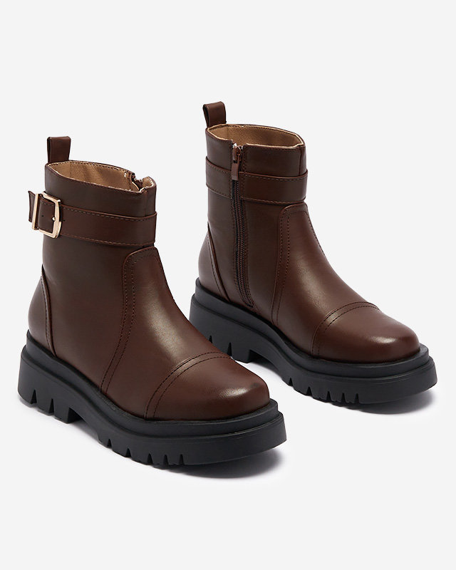 Cizme de damă maro închis cu cataramă Utilas - Încălțăminte