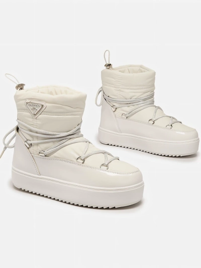 Royalfashion Cizme de damă slip-on a'la cizme de zăpadă în alb Vevnose
