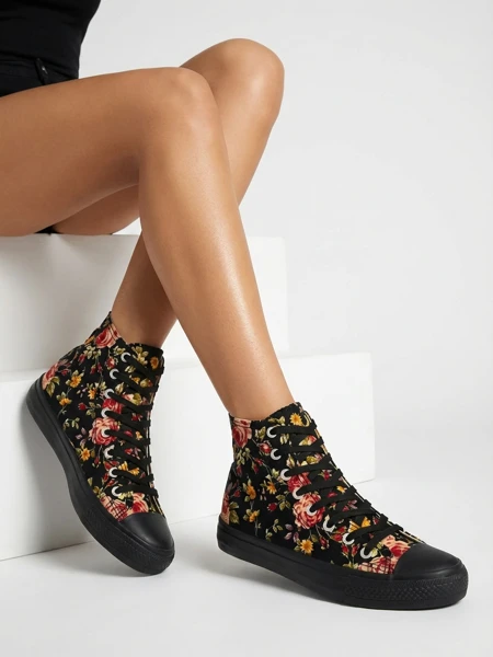 Royalfashion Adidași înalți de damă negri cu imprimeu floral Fahenna