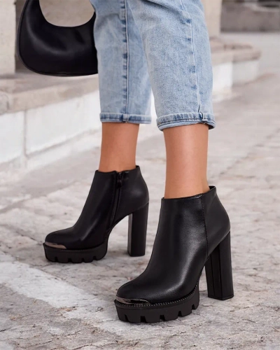 Royalfashion Cizme de damă pe post Oveneb