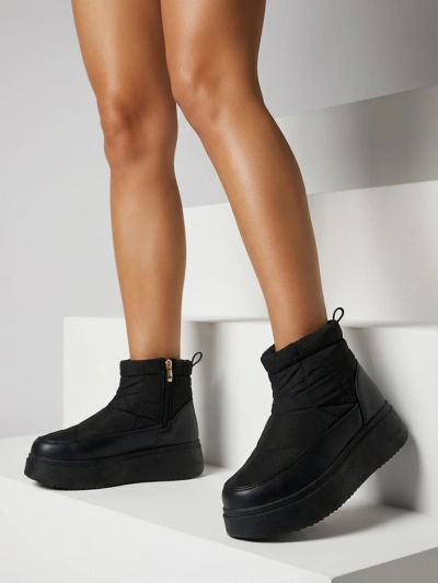 Royalfashion Cizme de zăpadă pentru femei cu șiret în negru Armeda