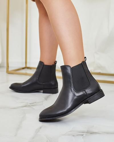 Royalfashion Cizme negre pentru femei a'la sztyblety cu ornamente Ederte