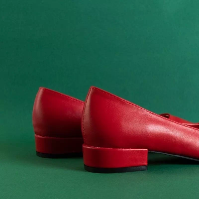 OUTLET Pompele Piselle pentru femei roșii - Încălțăminte