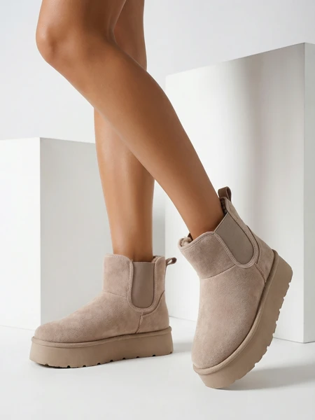 Royalfashion Cizme scurte pentru femei Nomas a'la cizme de zăpadă