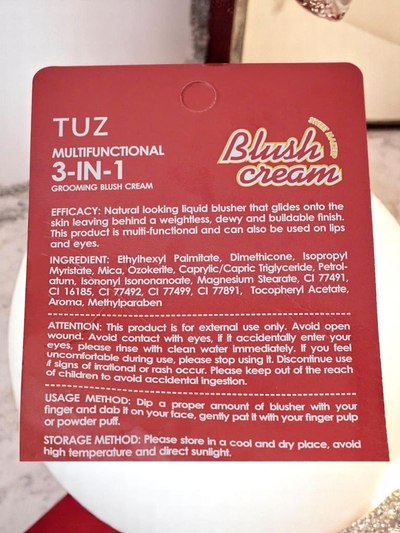 Fard de obraz cremos în borcan Wow Peachy