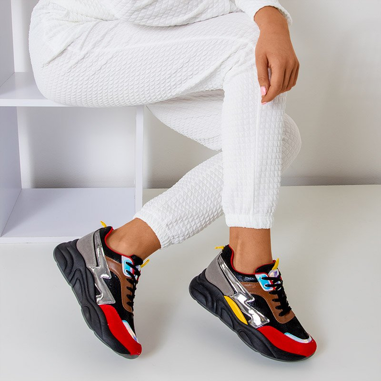 Încălțăminte sport neagră pentru femei cu inserții colorate Masze - Încălțăminte