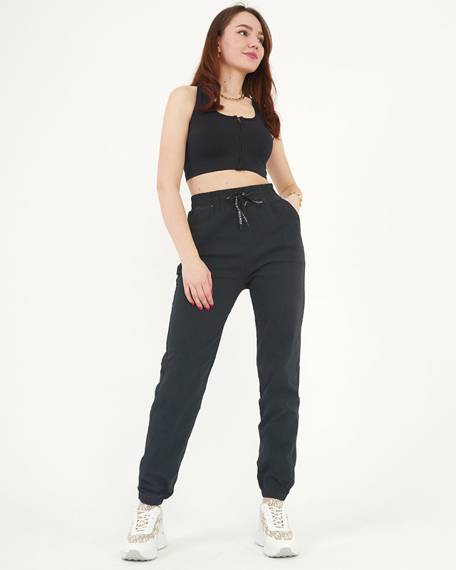 Pantaloni de jogging din material negru pentru femei - Îmbrăcăminte