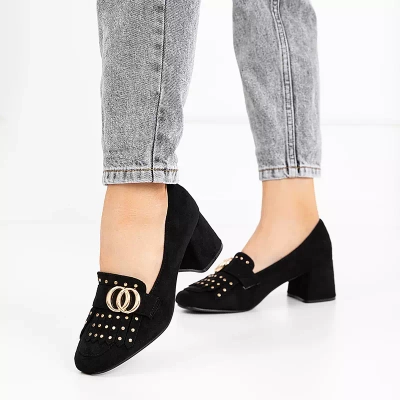 OUTLET Pompe negre pe stâlp, cu căptușeală decorativă Nell-shoes