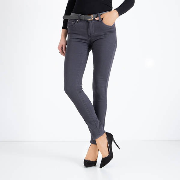 Pantaloni de femei gri cu curea - Îmbrăcăminte