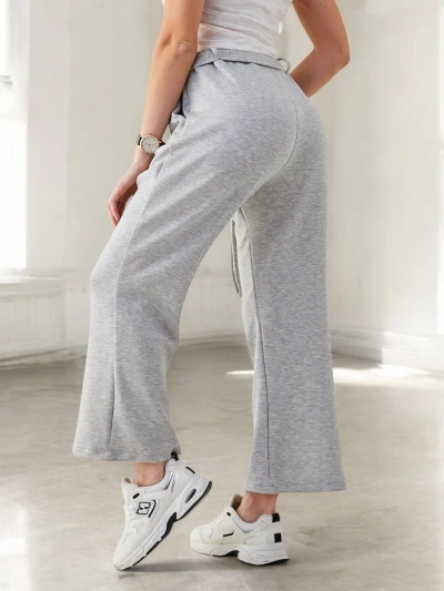 Pantaloni largi din țesătură pentru femei Royalfashion cu o curea decorativă