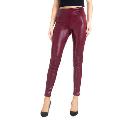 Drumeții maro pentru femei cu ornamente lucioase - Îmbrăcăminte