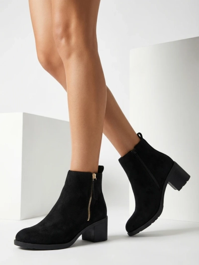 Royalfashion Cizme cu tocuri joase pentru femei din piele de căprioară ecologică neagră Rejerry