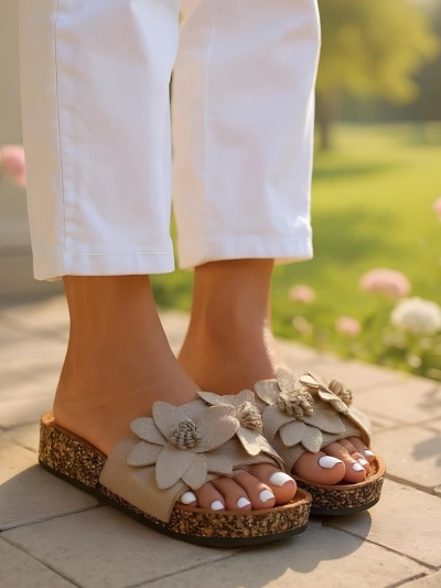 Papuci de plajă Royalfashion pentru femei cu flori Foules