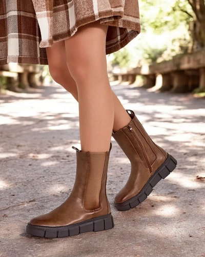 Royalfashion Cizme cu platformă pentru femei Couell