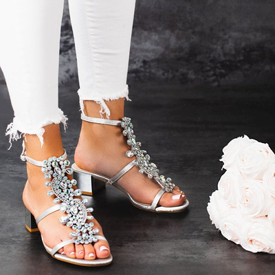 Srebrne sandały na płaskim obcasie Maritza - Obuwie