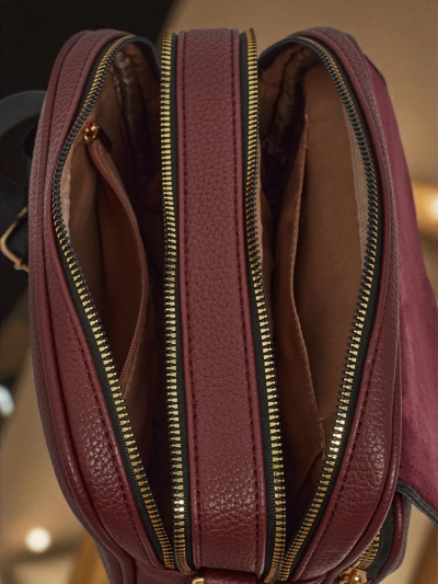 Geantă mică de damă din piele ecologică Avenne