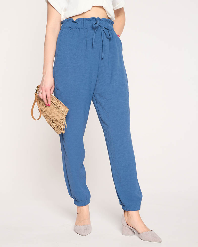 Pantaloni de damă din țesătură în albastru PLUS SIZE - Îmbrăcăminte