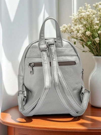 Bakpak damski Selene Silver ze skin-rumu Królewska Moda, 25x25 cm