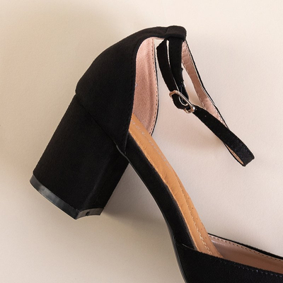 Sandale negre pentru femei pe postul Rumil - Încălțăminte