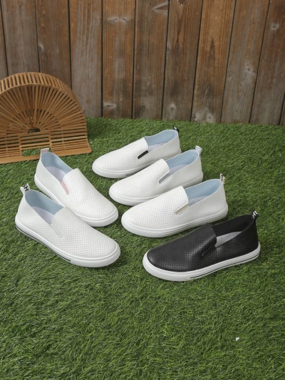 Royalfashion Pantofi slip-on perforați pentru femei Eppes