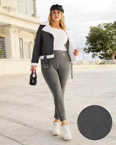 Legginguri PLUS SIZE căptușite cu polar pentru femei de la Royalfashion