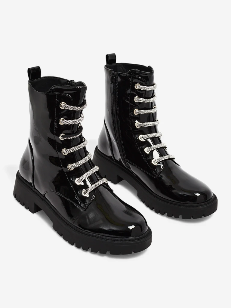 Botine de damă lăcuite cu șireturi Velmini