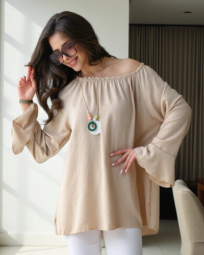 Royalfashion Bluză pentru femei cu umerii descoperiți și volane