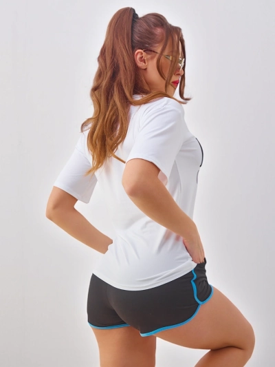 Set sportiv Royalfashion pentru femei cu tricou și pantaloni scurți Hello Summer