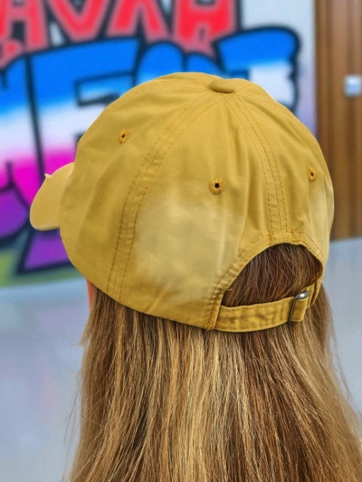 Royalfashion Cap with Brim Paris 1976