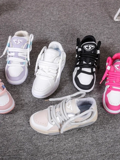 Adidași sport pentru femei Royalfashion cu șireturi decorative Clesiv