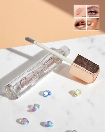 Fard de pleoape lichid strălucitor în culoarea Argintiu