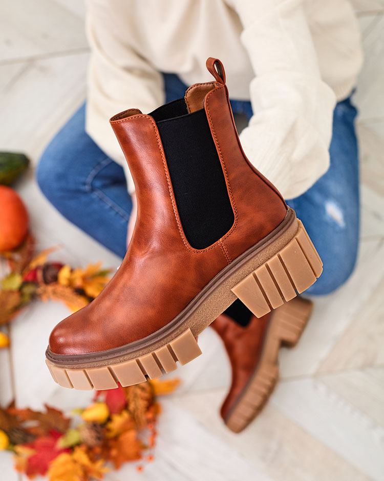 Royalfashion Cizme de damă maro cu talpă solidă Eferope