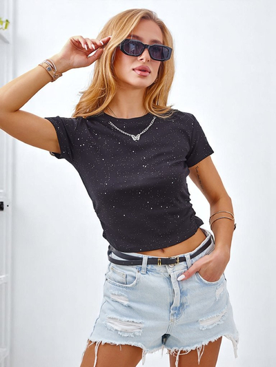 Royalfashion Tricou de damă din bumbac cu drapaje laterale, detaliu cu lanț și sclipici