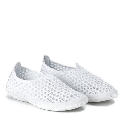 Białe sportowe buty slip on Nieve - Obuwie