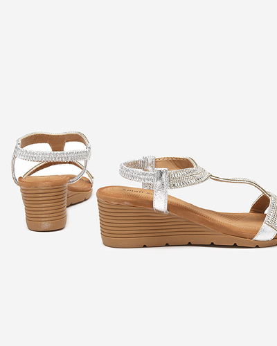 Sandale de damă cu zirconi pe toc pană în argintiu Pakkusi - Pantofi