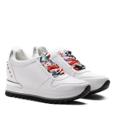 Białe tenisówki wiązane chustą Madalynn- Obuwie