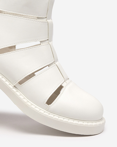 Cizme de dama albe cu decupaje de la Berofeli - Incaltaminte