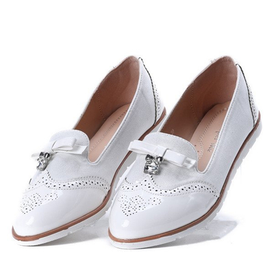 Białe mokasyny z cyrkonią Louise - Obuwie