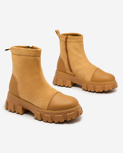 Royalfashion Cizme cu toc plat de damă cu toc plat în camel Leffoi