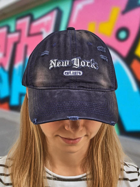Royalfashion New York 1976 Distressed Cap