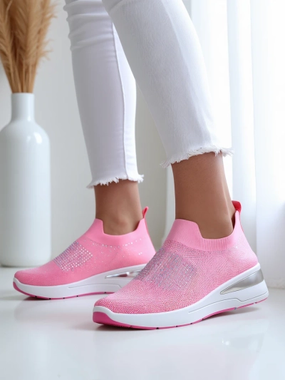 Adidași cu talpă înaltă pentru femei Royalfashion, cu aplicații de strasuri Qelavise