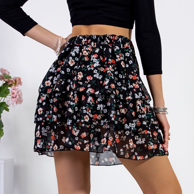 Fustă scurtă cu linii florale negre - Îmbrăcăminte