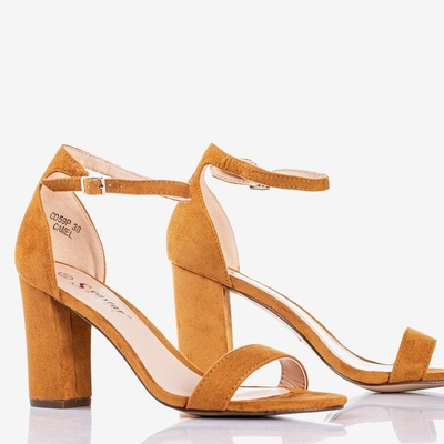 OUTLET Sandale maro dama pe un post Sweet Honey - Incaltaminte