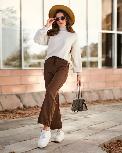Pantaloni de trening izolați pentru femei Royalfashion