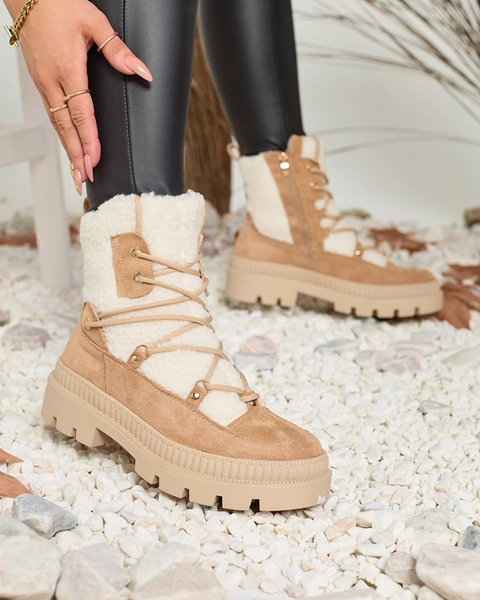 Royalfashion Cizme de trapper pentru femei bej cu piele de oaie Getatsa