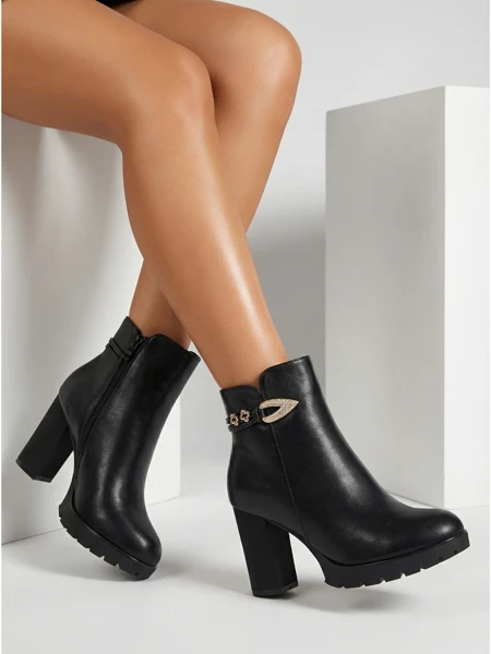 Botine de damă din piele ecologică cu toc gros Sylvar