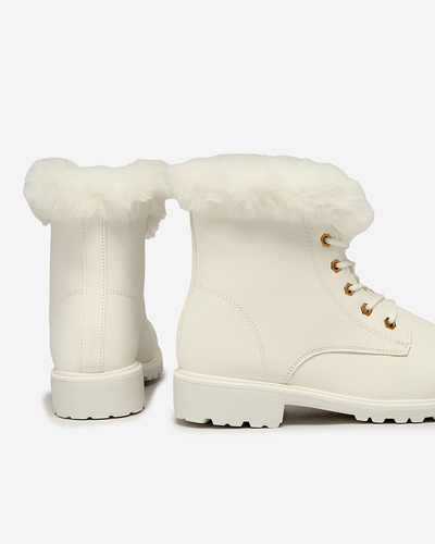 Royalfashion Cizme clasice de damă a'la trappers în alb Dotsacia