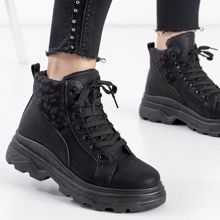 OUTLET Încălțăminte sport izolată pentru femei negre de la Fturen - Încălțăminte