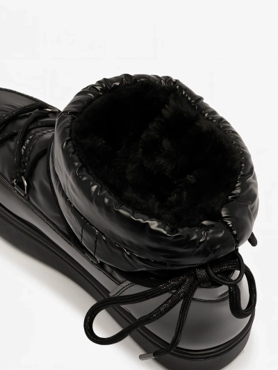 Royalfashion Cizme de damă slip-on a'la cizme de zăpadă în negru Vevnose