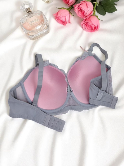 Royalfashion Sutien damă cu burete și dantelă Delicate Grace